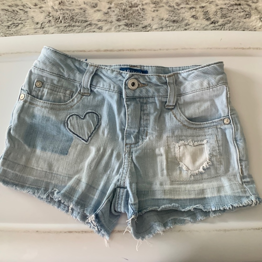 Arizona Sz 8 Girls Jean Shorts Heart Patchwork Design Adjustable Waist